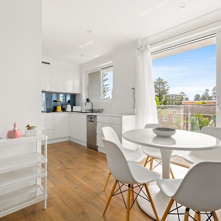 Chic Apartment Footsteps From Manly Beach Sydney Eksteriør bilde